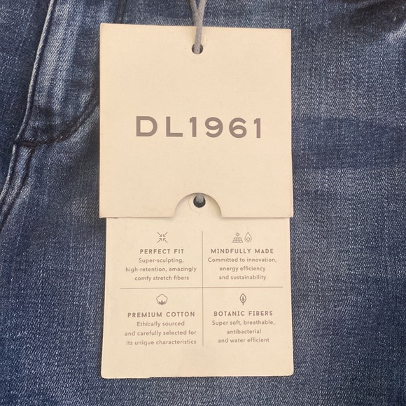 DL1961 - Florence Skinny in Bates Denim Jeans NWT - Picture 7 of 15